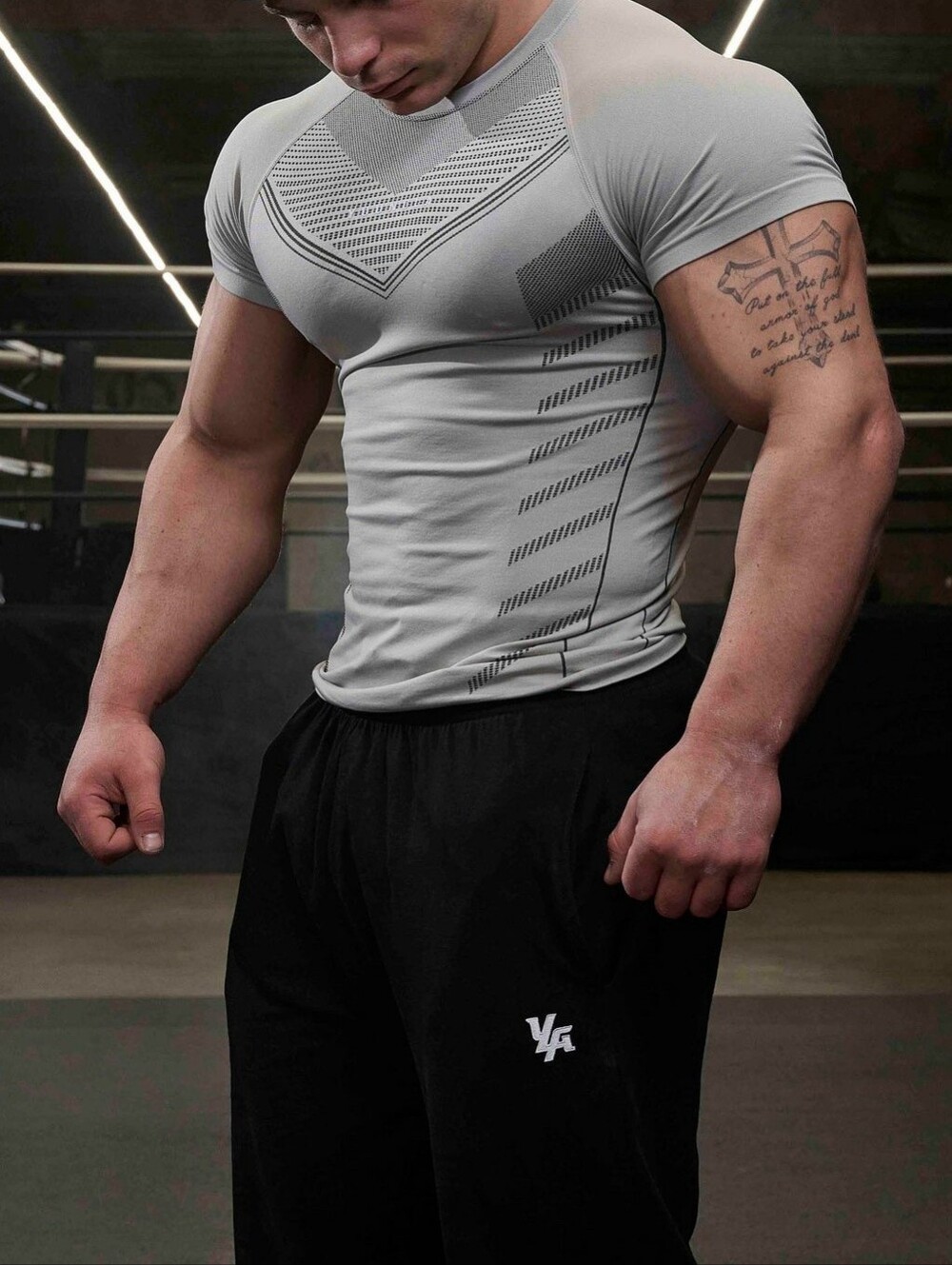 YoungLA 465 Superhero Compression Tee Cement Large